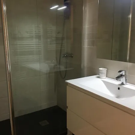 Renove Centre Moulleau Avec Balcon Et Parking - Fr-1-374-159 Apartamento